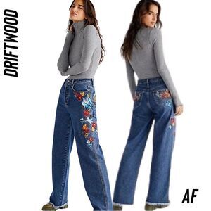 DRIFTWOOD OLLIE EMBROIDERED WIDE LEG JEANS NWT SIZE 28